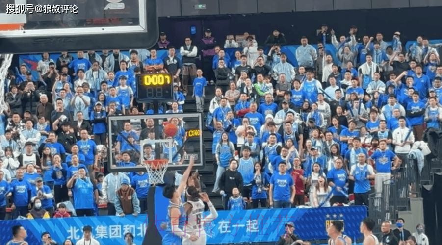 珀塞尔抛投绝杀北京引热议！媒体人质疑许利民用人 斯佩尔曼值得获重用